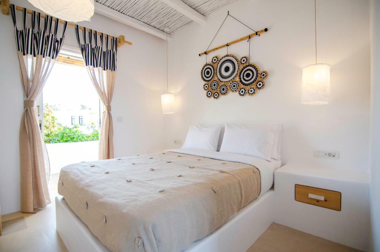 Yialos Ios Hotel Buitenkant foto