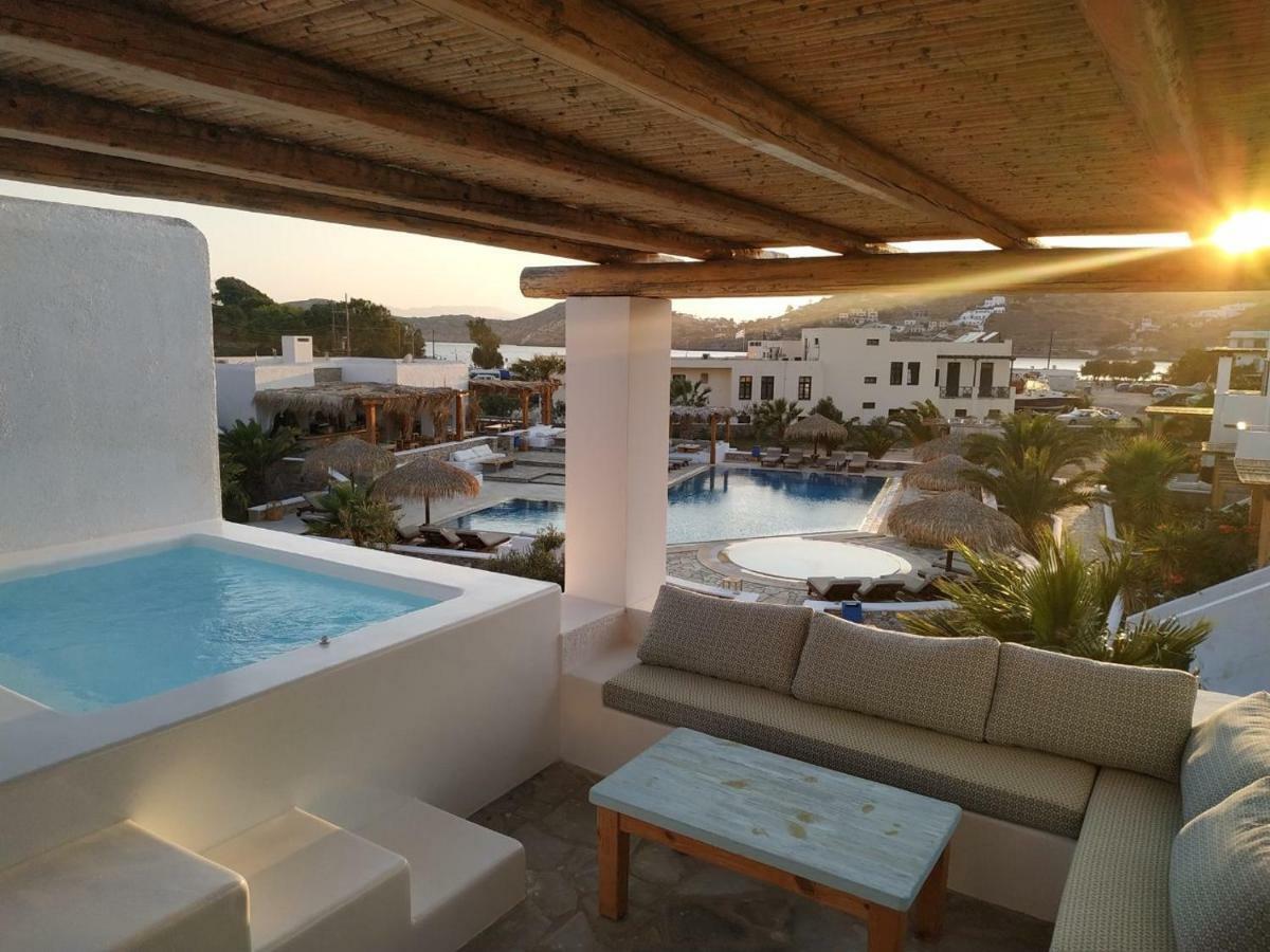 Yialos Ios Hotel Buitenkant foto